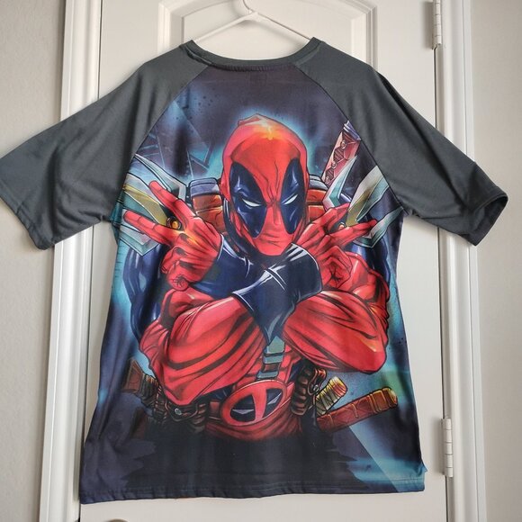 Marvel Deadpool All Over Print Men's Graphic Short Sleeve T-Shirt Size X-Large - Picture 3 of 3